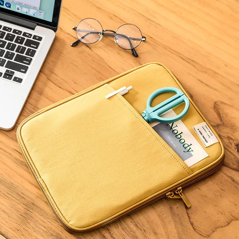 Classic Side Pocket Laptop Sleeve