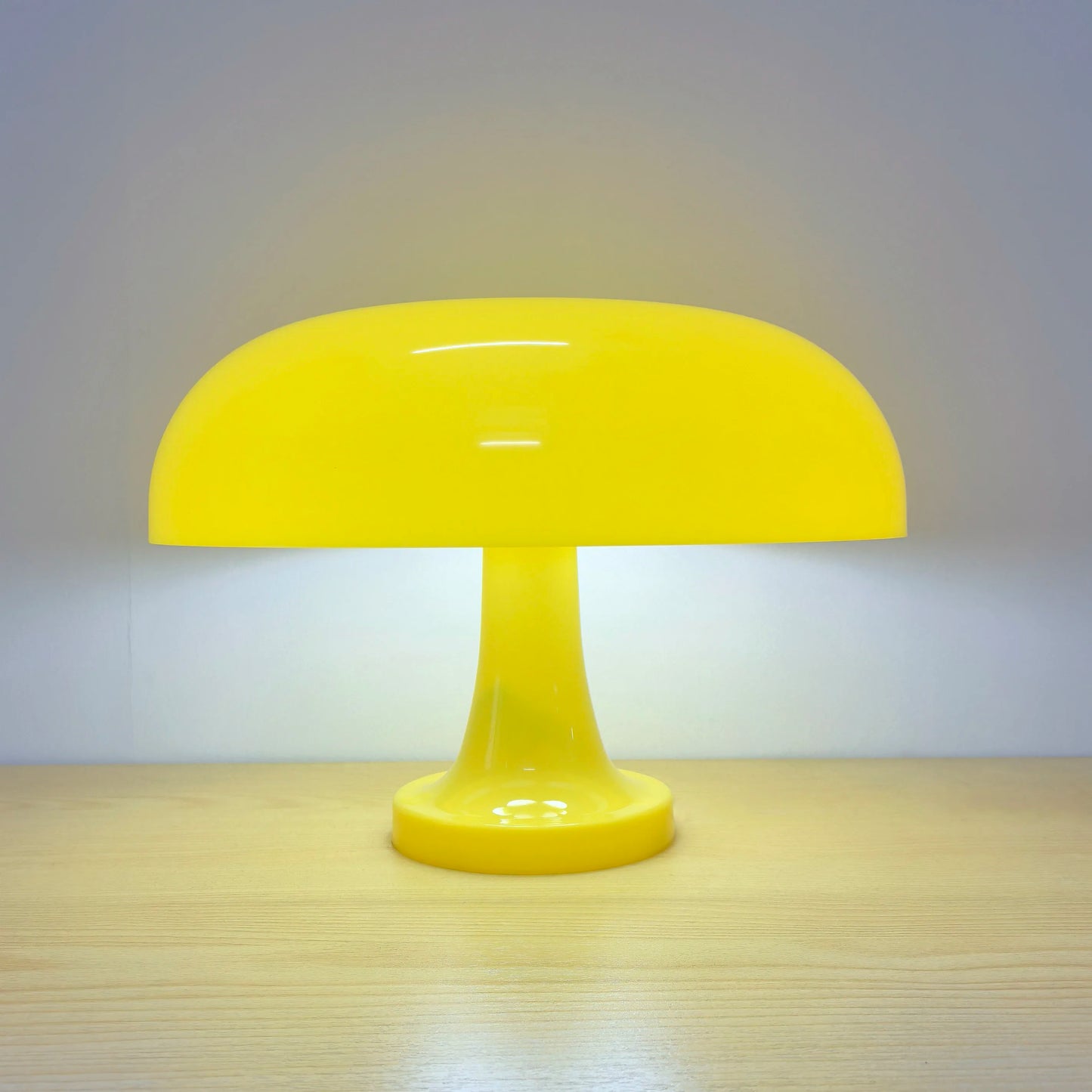 Classic Mushroom Table Lamp